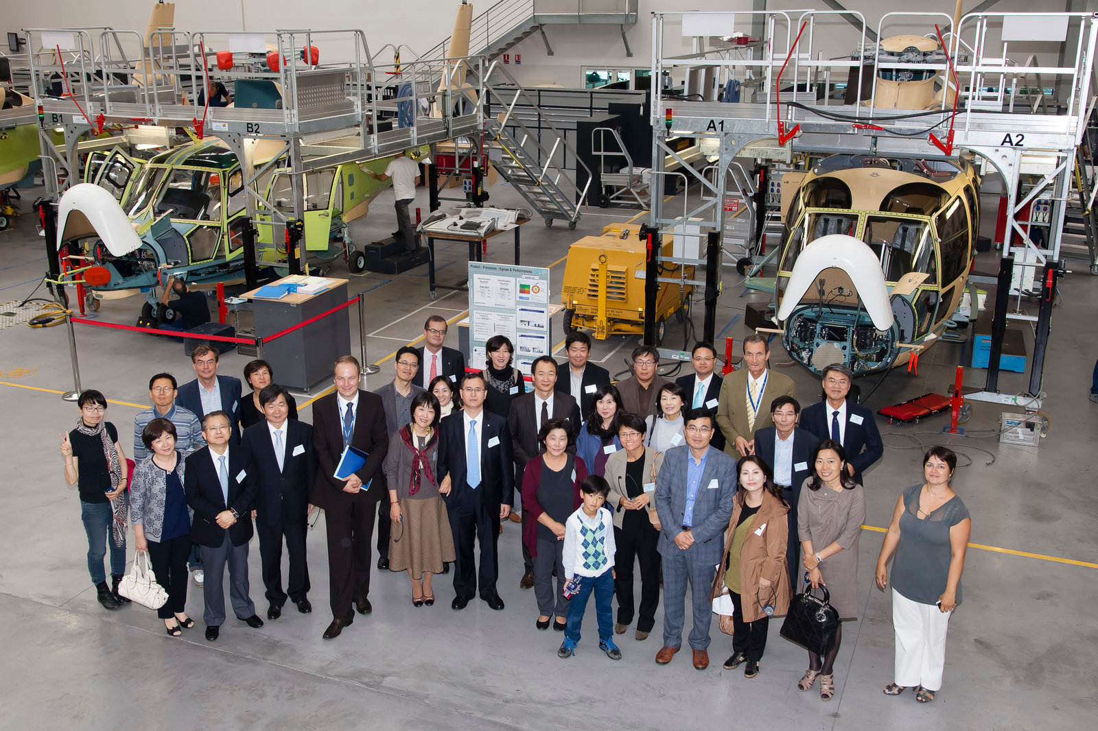 Visite industrielle chez Eurocopter photo
